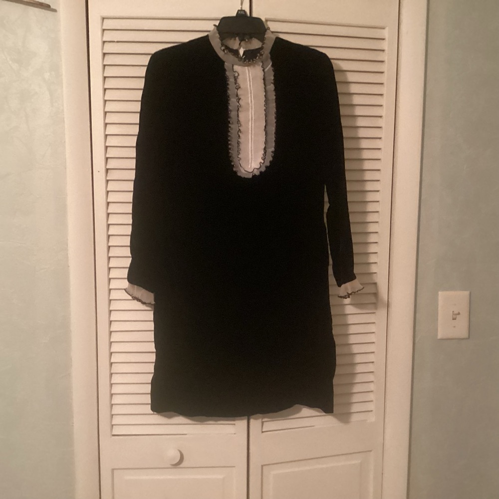 Vintage 1960’s black velvet dress size 13